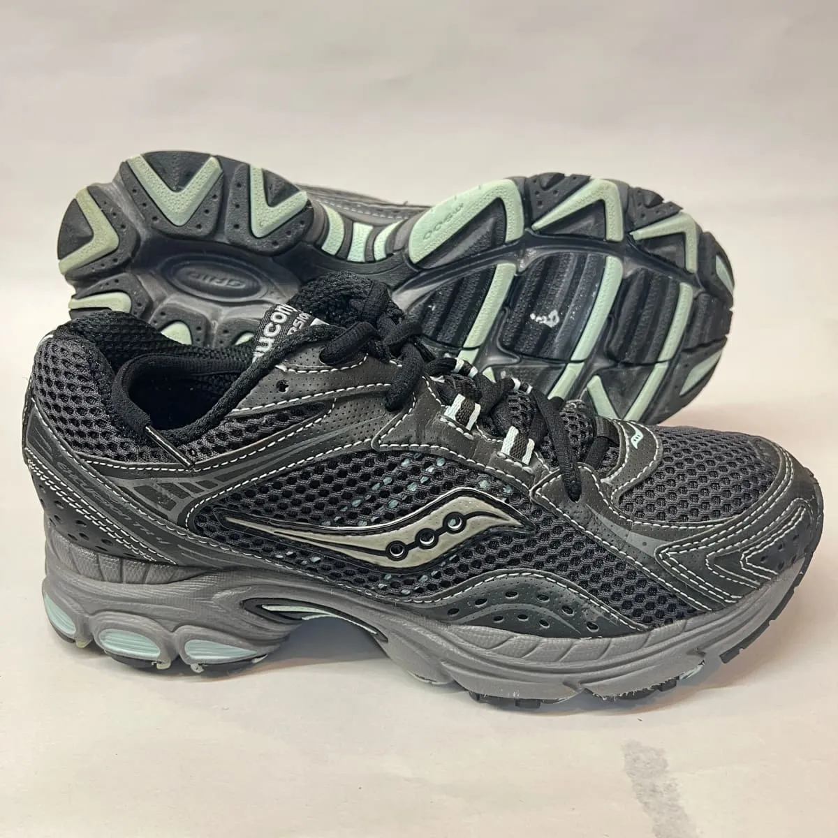 Saucony Women's Grid Excursion TR4  -Hiking / Trail / Adventure- Shoe - PREOWNED