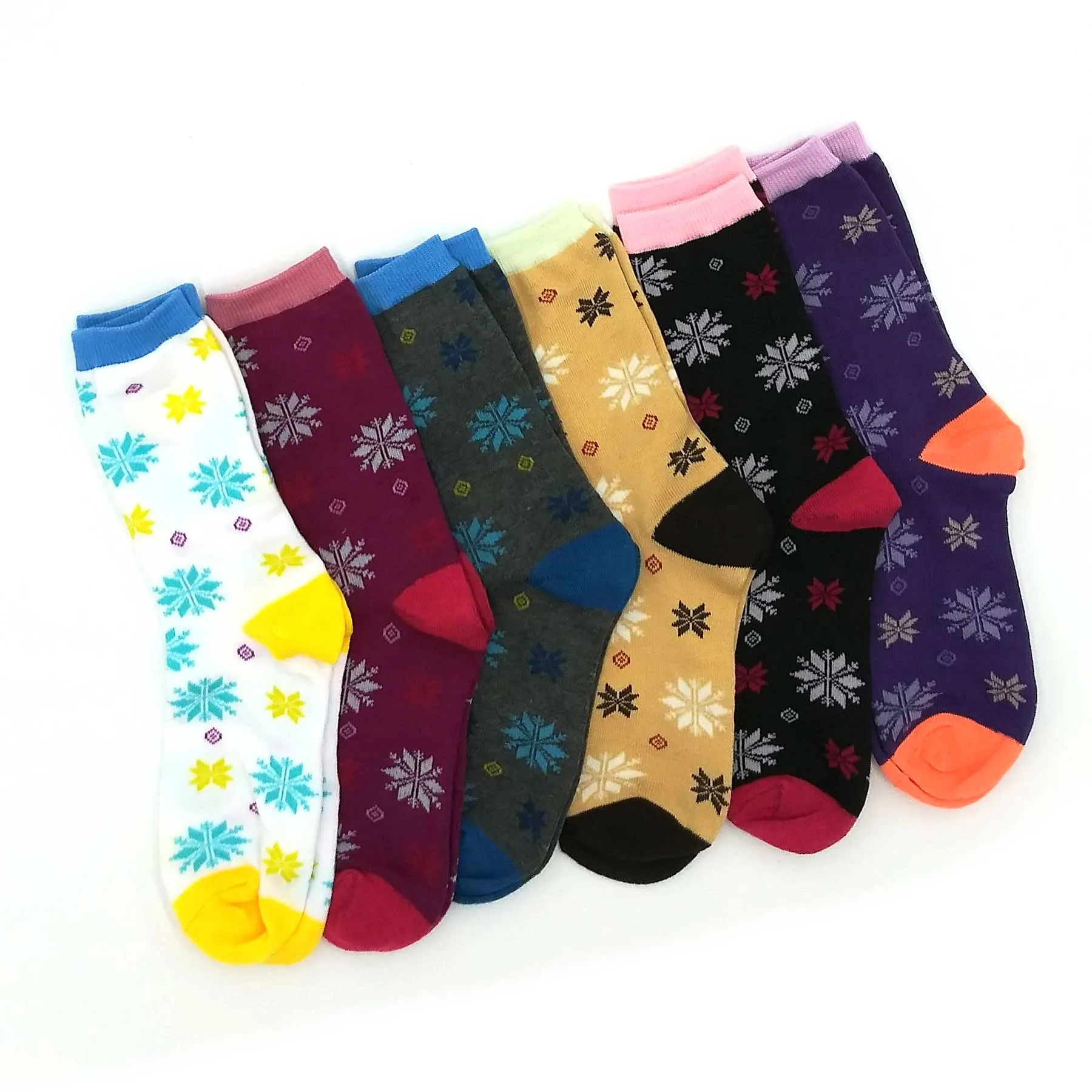 TeeHee Socks Women's Casual Polyester Crew Snowflake 6-Pack (11636)